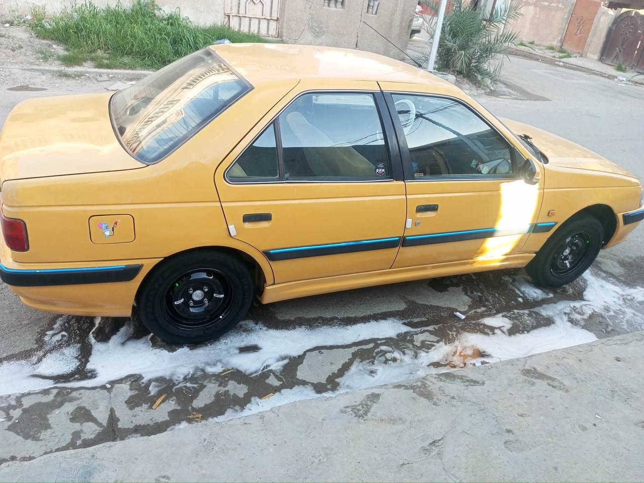 سلام عليكم بيجو بارص مديل 2013 سيارة كفالة عامة كير مكينة تبريد تتفئة صدر امامي خلفي مكفولات كهربائي كلهة شغالة سيارة مصفرة رقم دولي بسمي تخم تاير دوشمة سيارة جاهزة سعر سيارة 43 بيهة مجال حك جية مكان سيارة بغداد زعفرانية تواصل ***********
