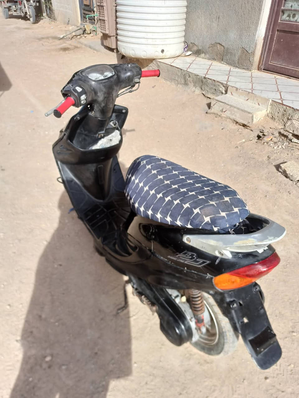 السلام عليكم دراجة بيجي للبيع دراجه نضيفة ما بيهة صوت كير مكينة نضيفة كهربائيات كله  شغالة شاصي كفالة بس عاوزه باتري  مكاني كربلاء كنطرة السلام السعر 250 التواصل خاص


**إذا كنت صاحب هذا الإعلان وتريد حذفه لأي سبب، رجاءا أرسل رسالة إلى الدعم الفني**