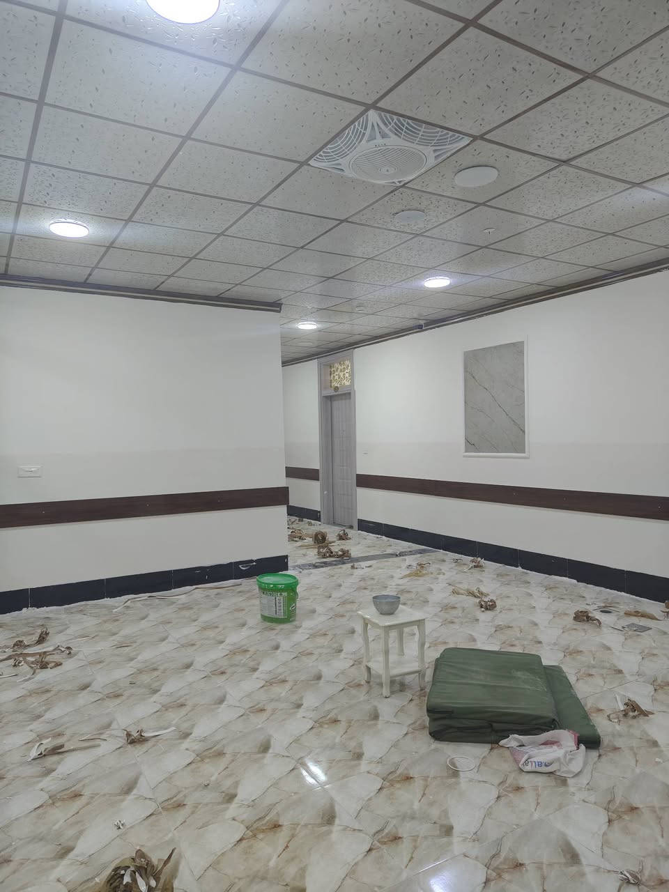 صبغ وديكورات هندسيه بالصبغ ورسم وديكوراات لغرف الاطفال ايضا
ولوحات فلين داخل 

للاستفسار الاتصال بنا 

*********** 
واتساب ايضا
