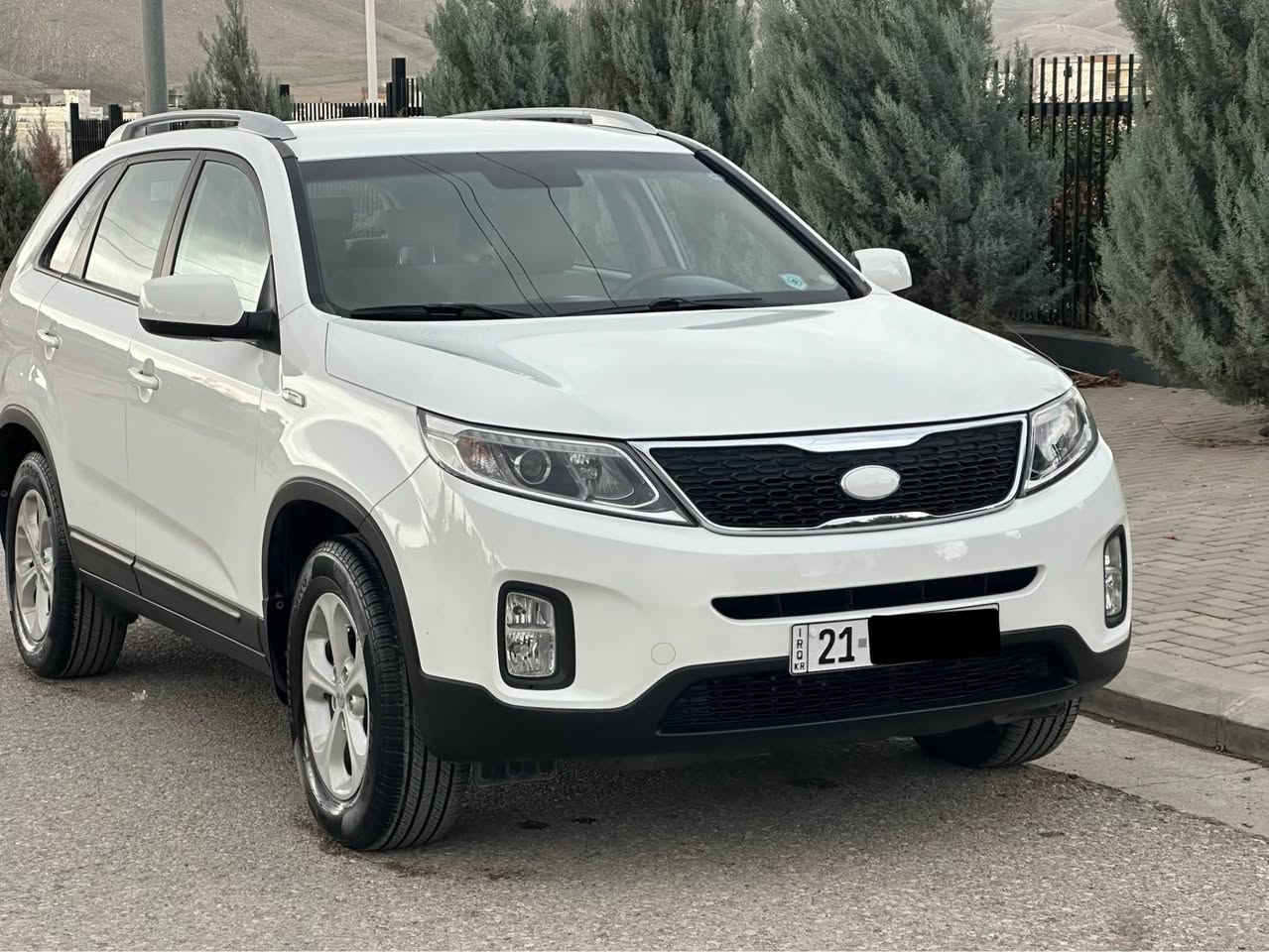 Kia Sorento 2014
خلیجی سفری شەریکەی بخیت
مۆدێل 2014 
٤ پستۆن  2.4L
ناو زەرد
سێ ڕیز کوشن
تەبرید مەرکەزی 
بێ بۆیاخ بێ سارد بێ کرانەوە بێ شوخت 
سەیارەکە یەک دەستە لە شەریکەوە زۆر پاک ماوەتەوە هیچی پێوە نییە تەنها ٨٠ هەزار كيلۆمەتری حەقیقی ڕۆشتوە
دەعامیشی بۆیاخ نییە
گێڕ و مەکینە و تەبرید و هەموو گیانی بە شەرتە 
یەک دینار مەسرەفی تیا نییە ٤ تایەی تازەی بۆ بەستراوە سەنەوی تا 2029 تازەیە تەحویل و وەکالە حازرە 
نرخی 169 $ مەجالێکی کەم شوێن : سلێمانی
تەلەفون : ***********
  —————————————
كيا سورينتو ٢٠١٤
للبيع فقط 
محرك ٢.٤  4 سلندر
وارد خليجي شريكه بخيت 
٧راكب تبريد مركزي
بدون صبغ بدون تعديل 
دعامية ل دعامية ب شرط فحص
ماشيه ٨٠ الف كيلومتر حقيقى 
محرك كير تبريد كله بشرط مابيها اي نقص 
طايرات جديده سنويه جديده لحد ٢٠٢٩ 
 سعر ١٦٩ $ 
تريد تحويل أو وكالة حاضر مكانها سليمانية 
رقم تلفون : *********** السليمانية, العراق
