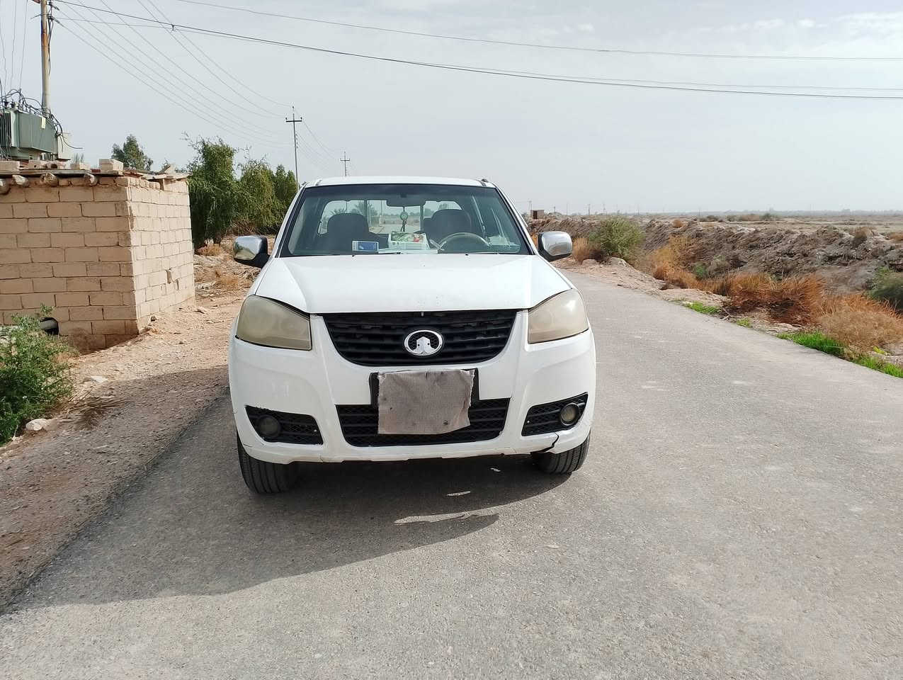 كريت ويل 2017 
كريت ويل 2017. ناقصة .محرك ينقص.ومبدل بيه قطعتين   وسنوية ساقطة .

 مكان. نجف
السعر. 86 وبيها مجال للشراي   ***********.
