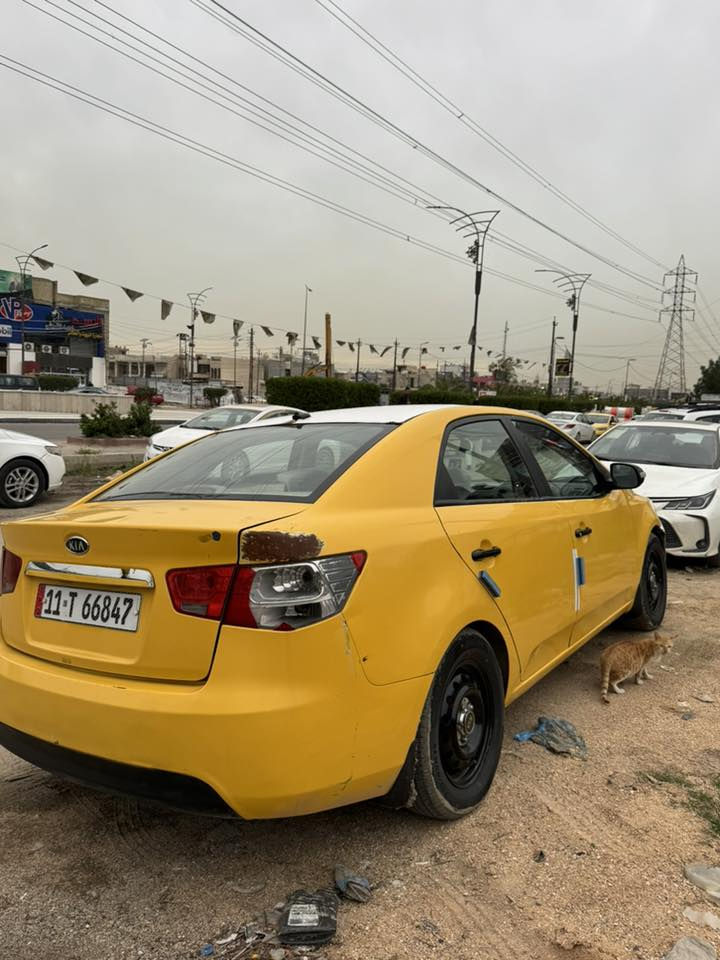 السلام عليكم فورتي 2013 وارد أمريكي مكينه 2000دوش كير محرك جدد تخم تاير صدر كله جديد رقم بغداد تحويل ثاني يوم السعر 82 بيها مجال للاستفسار ***********
