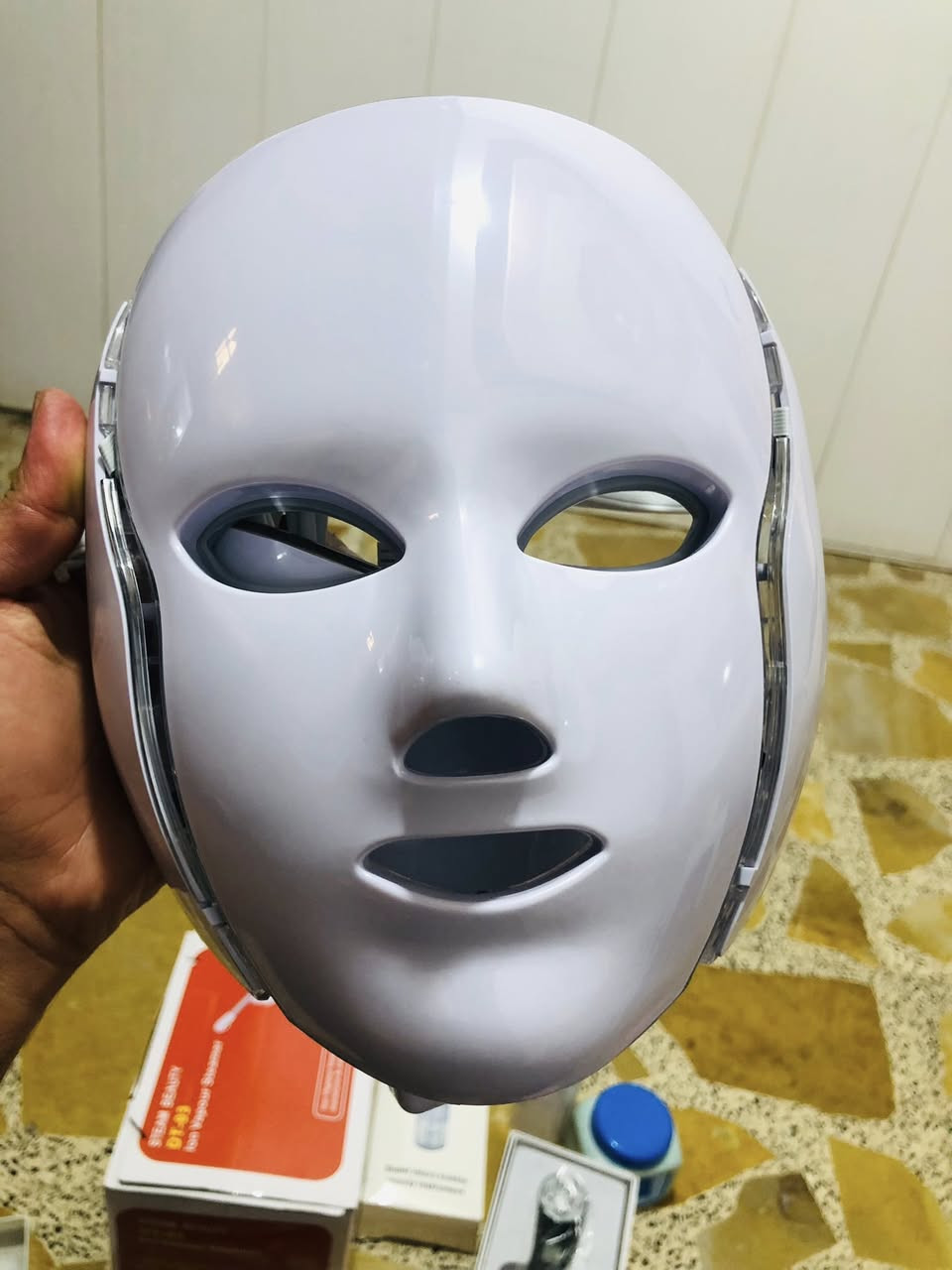 للبيع مال مستعجل اجهزة عناية غير مستخدم فقط فحصتهن واريد ابيعهن شراي ينزل سعره واكيد كلكم تعرفون اسعار لا تكسرون بيهن


**إذا كنت صاحب هذا الإعلان وتريد حذفه لأي سبب، رجاءا أرسل رسالة إلى الدعم الفني**