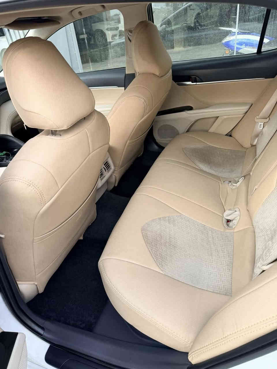 كامري 2023 خليجي مكفول من الضربه والصبغ هايبرد
Gle
حساسات امامية وخلفية 
بردة خلفية 
3 وضعيات قيادة 
مثبت سرعه السعر (230) وبيها مجال قليل

ما عدا اللي موضحه بالصور للاستفسار اكثرالاتصال على الرقم مكان السيارة ديوانيه  ‏‪0774 002 0550‬‏
