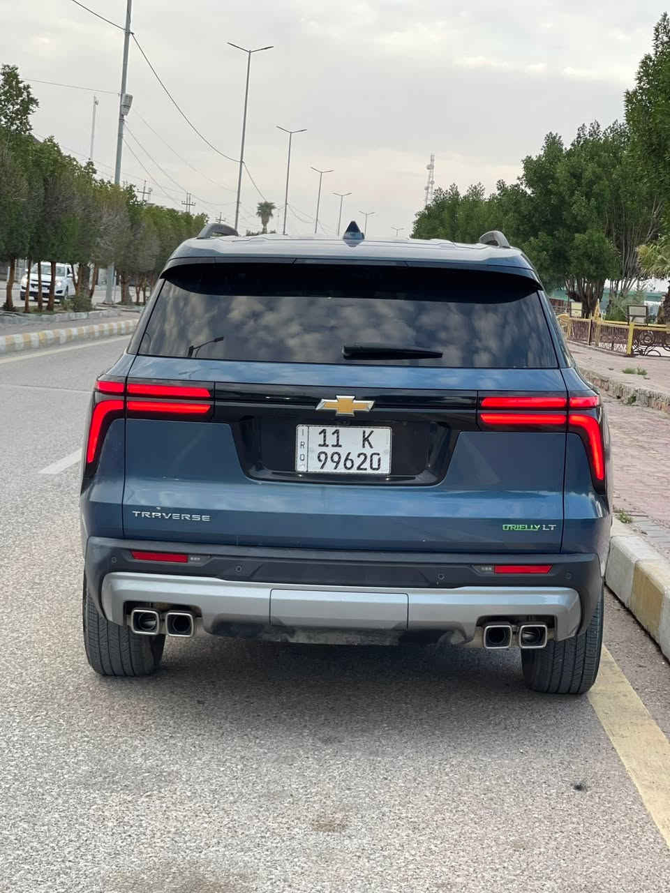 ترافرس 24 لون مميز Lt
رقم بغداد حره حادث كما موضح بالصور ماشيه حاليا 20 ميل
مواصفات معروفه 
سعر 325 
مكانها العماره
***********

