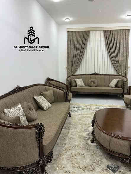 عقار للبيع الديوانية حي الفرات مقابل كلية الطب 

المساحة 168 متر 

واجهة 14 م

شارع 15 م تبليط 🔴

العقار ركن  

يحتوي العقار على طابقين 

غرف نوم 3

استقبال 2

صالة 1 

مجموعة صحياة 2 

مطبخ 1 

العقار معروض لدى مجموعة المستشار العقارية 

عنوان المجموعة الديوانية ام الخيل مقابل بلدية الديوانية 

او الاتصال على الرقم 

***********
