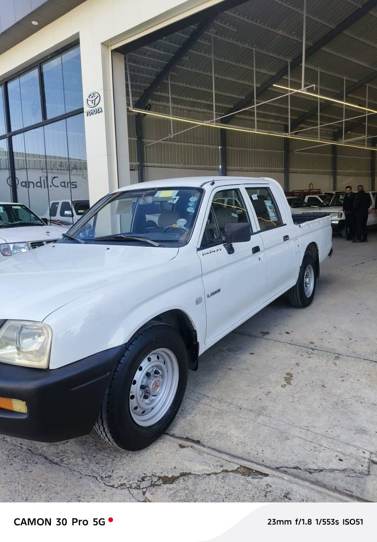 پیکاب مستەر بۆشی مۆدیل ۲۰۰٦ ڕەقەم دهۆک مەکینە بەخ ڕەقەم ئەسڵی دو پارچەی سبوخە سەنەوی بەسرچوە چوار تاییەی لۆک لە ژێرە هەموگیانی بەشەرتە تا بڵێ خاوێن ماوەتەوە 
نرخی 75  گڵا مەجەل 
شوین چوارقوڕنە
ژ.م ***********
*********** رانية, السليمانية
