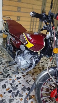 دراجه للبيع07718988744