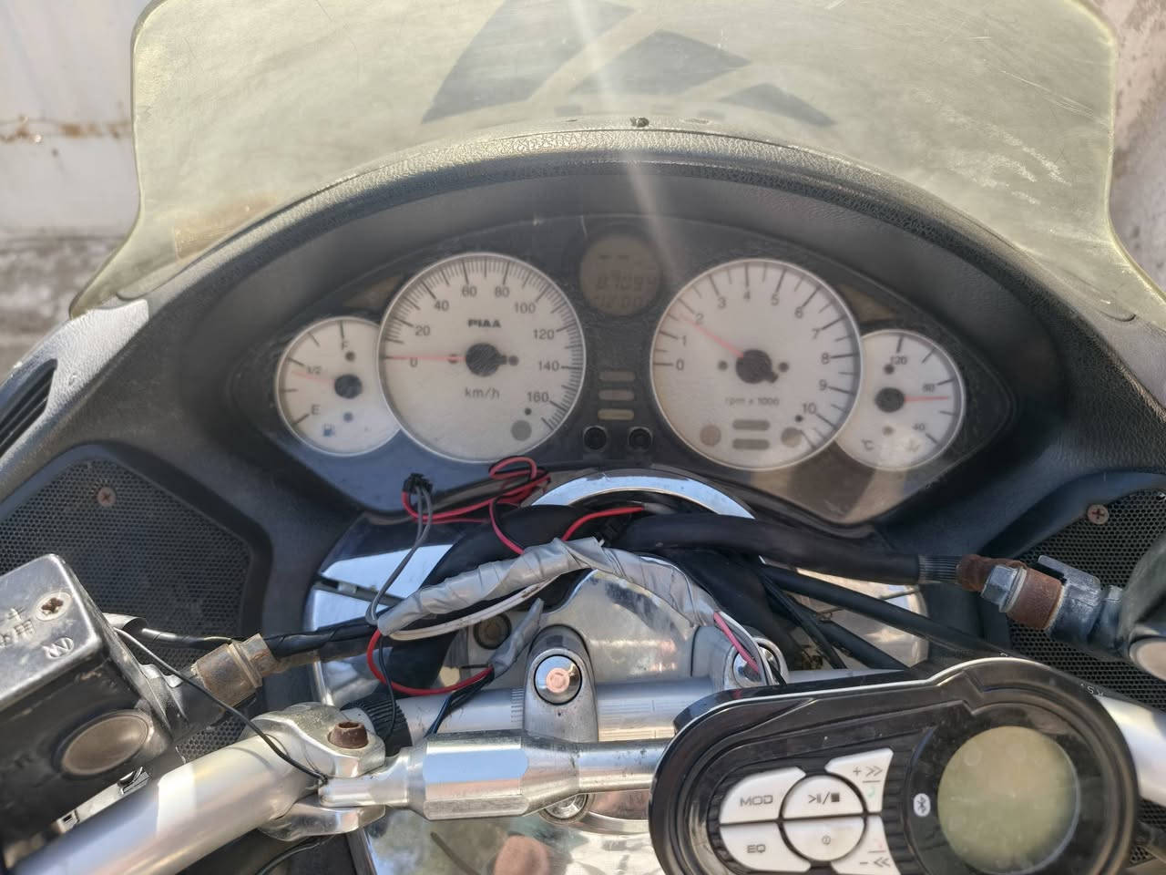 السلام عليكم فورزه صفر 8 بيع او مراوس كامله مابيه اي شي دشبول كله شغال مسجل شغال جويتر قبل شهرين شاده لاتكطيع ولاتآخير كامله ترايك وين متريد كفرات نضافه 80% السعر 600 وبيه مجال قليل للاتصال *********** مكاني كوت
