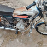 موديل ٢٠١٦ • أربع كير • الكهربائيات معطلة