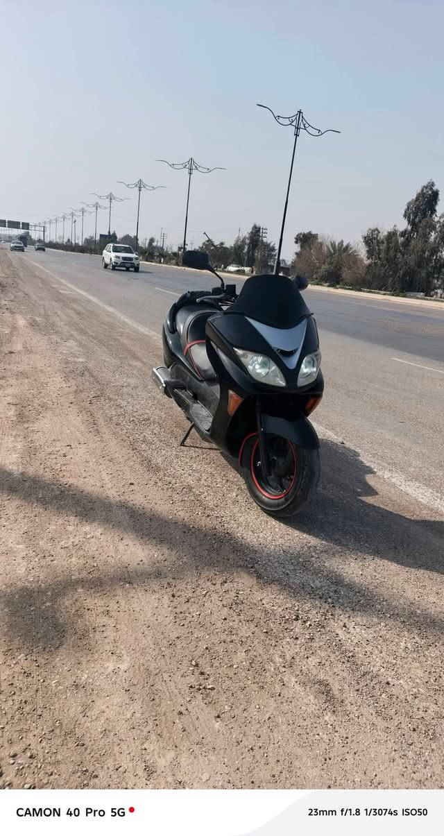 فورزه 0/8نضيفه فول نضافه مستعجل على بعيتها 7 وبيها مجال عنواني الكريعات 
***********
