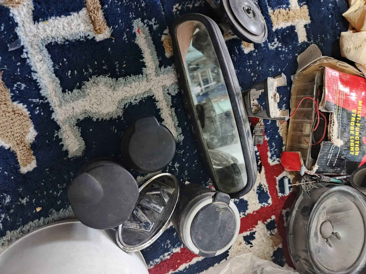 السلام عليكم بعد اذن الادمن 
تصفيه غراض موهافي 
العنوان النجف
وتساب ***********
