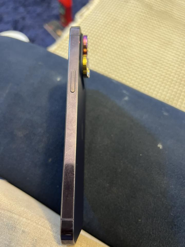 السلام عليكم ايفون ١٤ برو ماكس عربي مقفول من كلشي بطارية ٨٢ السعر ٨٠٠ الف وبي مجال قليل العنوان بغداد الكرخ للمعلومات الاتصال ***********
