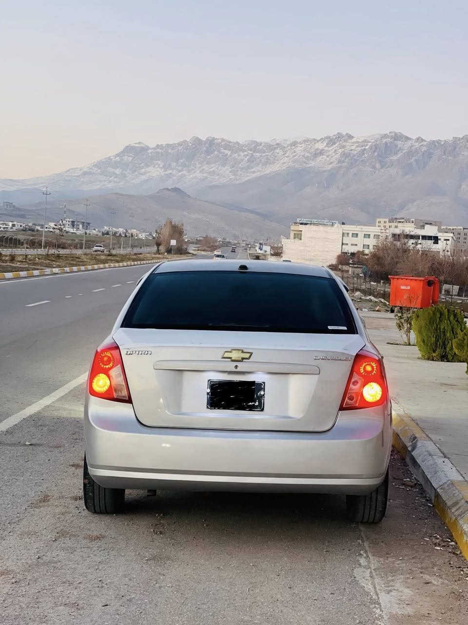 optra سه ياره

بوفروشتن

مؤديّل 2005

مه كينه بيلادى ئويترايه
دوو جام كاره بايه

تازه كامل سيّرقسم كردووه

توند وتوله بهشهرتى كيرى ومهكينه

جركهى تيدانه بيّت

موس وبراوه بهشهرت

سه يارهكه حازره بوّ ليّخورين
كامل مه زبووته

دووپارجه بوياخه
شويّن جواقورنه
***********
