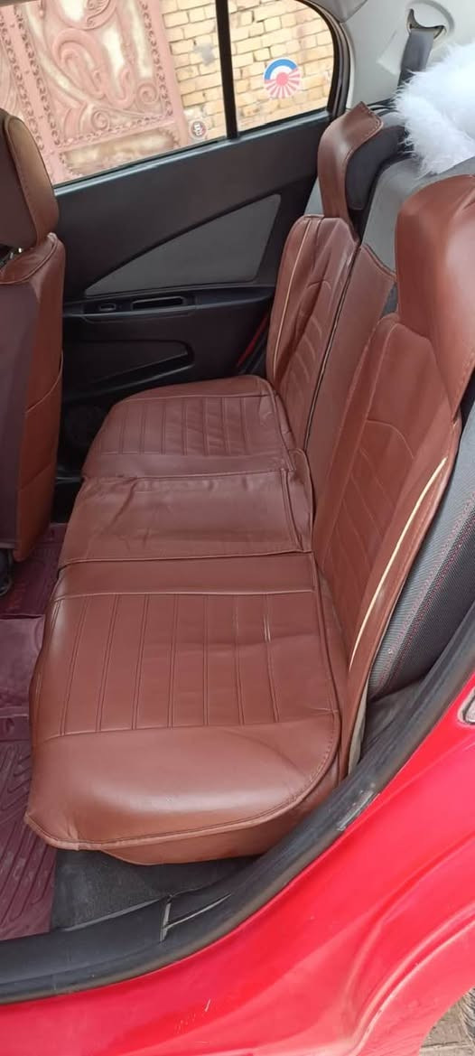 السلام عليكم 
سيارة فاو 2015 للبيع كفاله رقم إنكليزي سنوية جديدة تحويل ثاني يوم بأسم المشتري مكان السيارة واسط الكوت مركز المدينة 
الاستفسار *********** 
مكلف بالنشر
