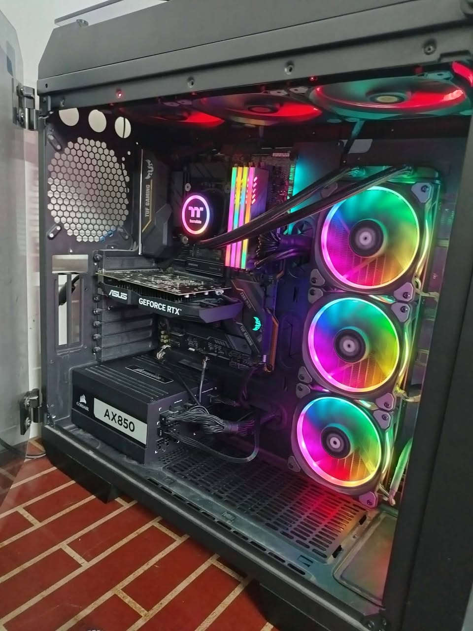 ASUS Dual GeForce RTX™ 3050 OC Edition 6GB GDDR6 with two powerful fans AAA gaming performance and ray tracing
Floe Riing RGB 360 TT Premium Edition
View 71 Tempered Glass RGB Edition
AX Series™ AX850 — 850 Watt 80 PLUS® Titanium Certified Fully Modular ATX
Intel Z390 ATX gaming motherboard with OptiMem II, Aura Sync RGB LED lighting, DDR4 4266+ MHz support, 32Gbps M.2, Intel Optane memory ready, and native USB 3.1 Gen 2.
AORUS RGB Memory 16GB (2x8GB) 3200MHz (With Demo Kit)(Limited Edition)
ntel® Core™ i7-9700K Processor
WD Black 256GB Performance SSD - M.2 2280 PCIe NVMe Solid State Drive
السعر 750 الف 
توصيل داخل بغداد فقط بغداد, العراق


**إذا كنت صاحب هذا الإعلان وتريد حذفه لأي سبب، رجاءا أرسل رسالة إلى الدعم الفني**