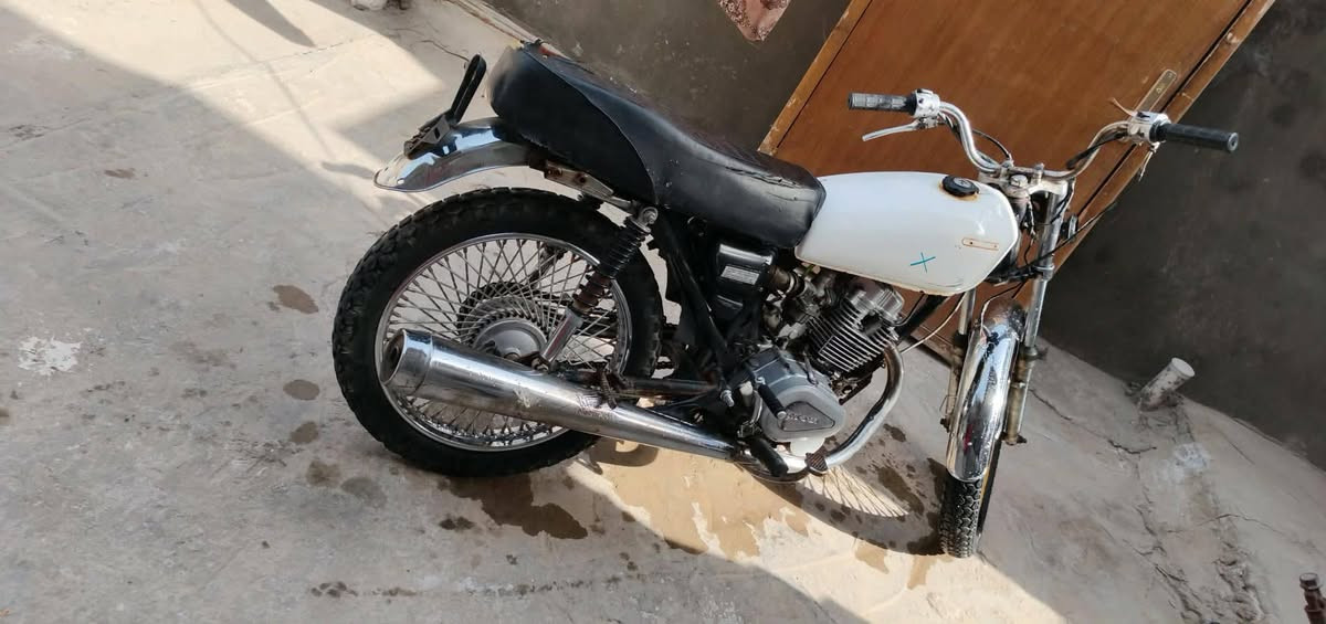 لبيع كلك خمسه كير دراجه حلوه سعر ٢٠٠  بيه مجال نجف رضويه ***********
