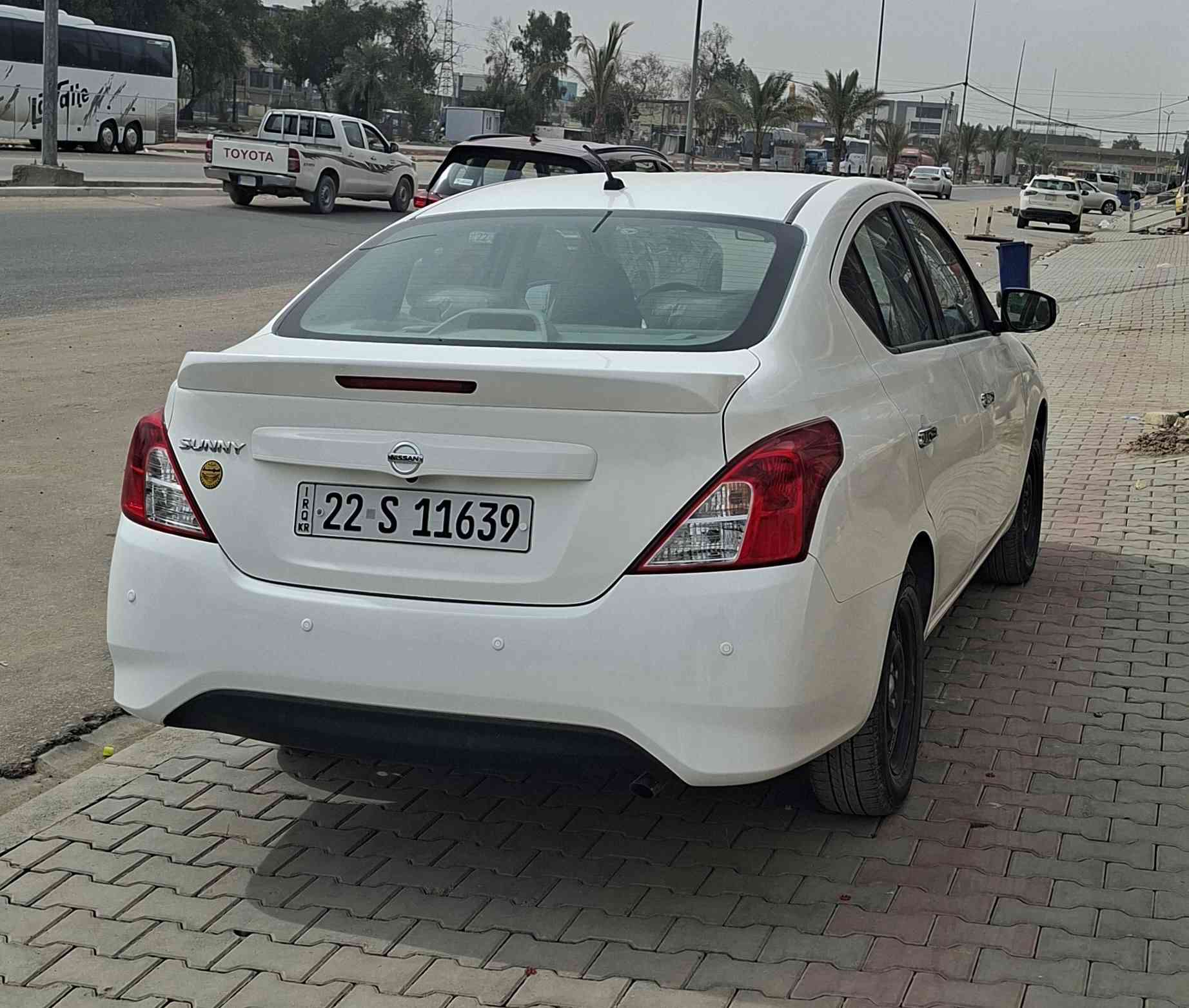 ***********     السعر 130 
نيسان صني موديل 2025 
كفاله عامه ماشيه 2500 km
عله وضع الشركه ........    
🔹 محرك اقتصادي 4 سلندر 1500cc 
🔹 شاشة وسطية لمس مع بلوتوث
🔹 كاميرا خلفية + سبايدر خلفي
🔹 كشاف لايت مانع انزلاق 
العنوان النجف حي المعلمين مكلف بنشر *********** النجف, العراق
