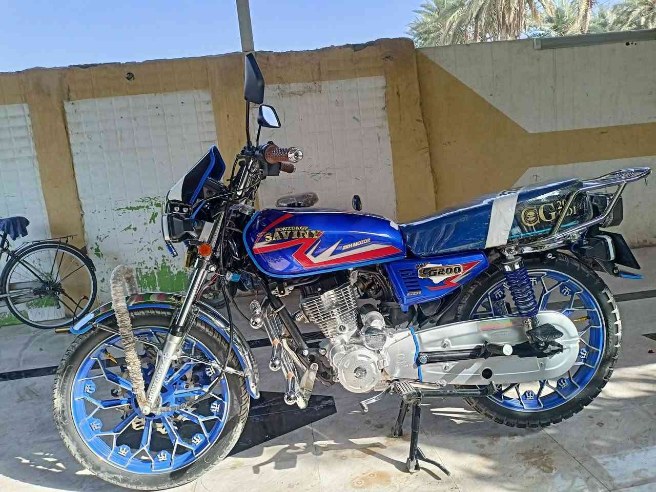 يالله موطور للبيع سيفان   موديل 2025بي اوراق،منفيس،فقط  بعده  زيرو  محرك 200 بي بصمات 2السعر 900وبي مجال بسيط   العنوان الرمادي رقم الهاتف***********
