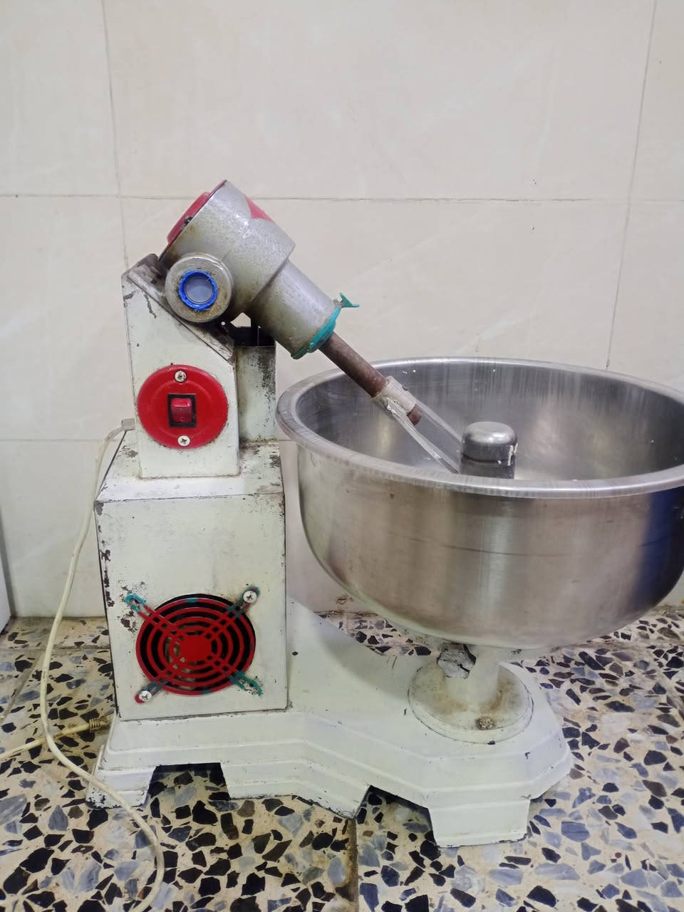 سعر. 90الف
عجانه ماركه انكليزي

عنوان بغداد 

رقم***********
