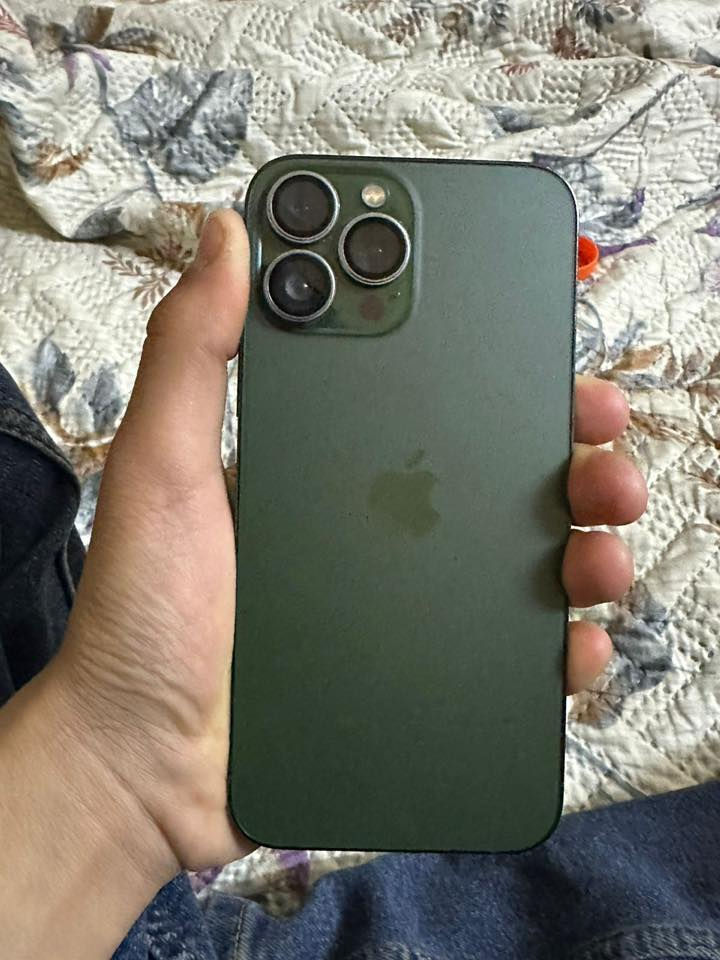 شراي اقري المنشور
السلام عليكم  ورحمة الله وبركاته
جهاز 13pro max نضافه80‎%‎
جهاز مستبدل باترد درج أوله مايصرف شحن مره او مرتين تشحن بل يوم حسب الستخدام 
وشاشه جي إكس معروفه بل سوك  120 دقته 
ذاكره 128
جهاز نضيف شرط شرط لا يصرف شحن ولا ابد 
معه كيبل شحن جوكر وباور ماكسيف  شرط سرع الشحن ومايشوف شحن يطول اكثر من شحنه وكفر ماكسيف 
وعدسات اصليه  شرط شخط مابي الصاصي 
عنوان كركوك طريق بغداد قرب مجمع بوليفارد
تواصل ***********خابر وتدلل 
سعر 425وبي مجال الشراي
