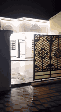 سلام عليكم
دار للبيع 
المساحه 200متر
العنوان بسمايه القريه النفطية مجمع النخيل 
البيت كامل وبناء درجه اولى وتفاصيل داخل الفيديو 
للاستفسار 
***********
***********
