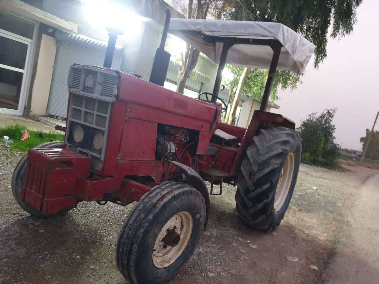 مكينه نشنل للبيع موديل 1983 رقم التأميم كركوك اصفر شرط التحويل والوكاله محرك گير  اكسل كلو شرط جاهز للكراب السعر 4مليون وبي مجال للستفسار *********** المكان كركوك
