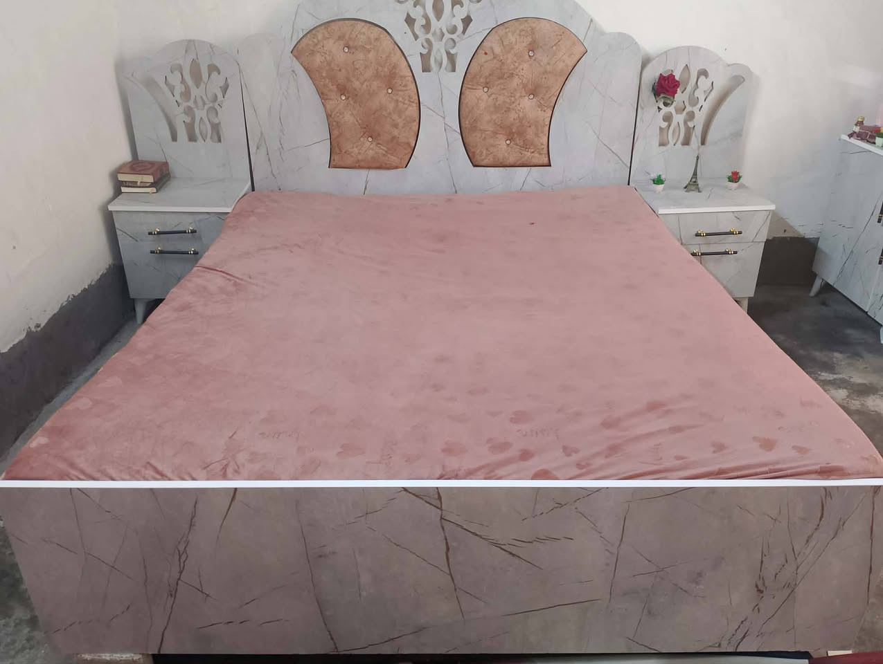 غرفه ٤ أبواب شرط النظافة اخو الجديد ٣٣٠ وبي مجال شراي دزلي صوره عالخاص


**إذا كنت صاحب هذا الإعلان وتريد حذفه لأي سبب، رجاءا أرسل رسالة إلى الدعم الفني**