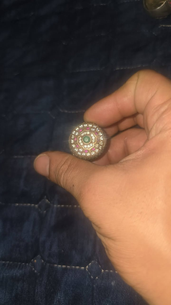 اعلى سعر تنطوني بي بايع لحد يكلي بيش


**إذا كنت صاحب هذا الإعلان وتريد حذفه لأي سبب، رجاءا أرسل رسالة إلى الدعم الفني**