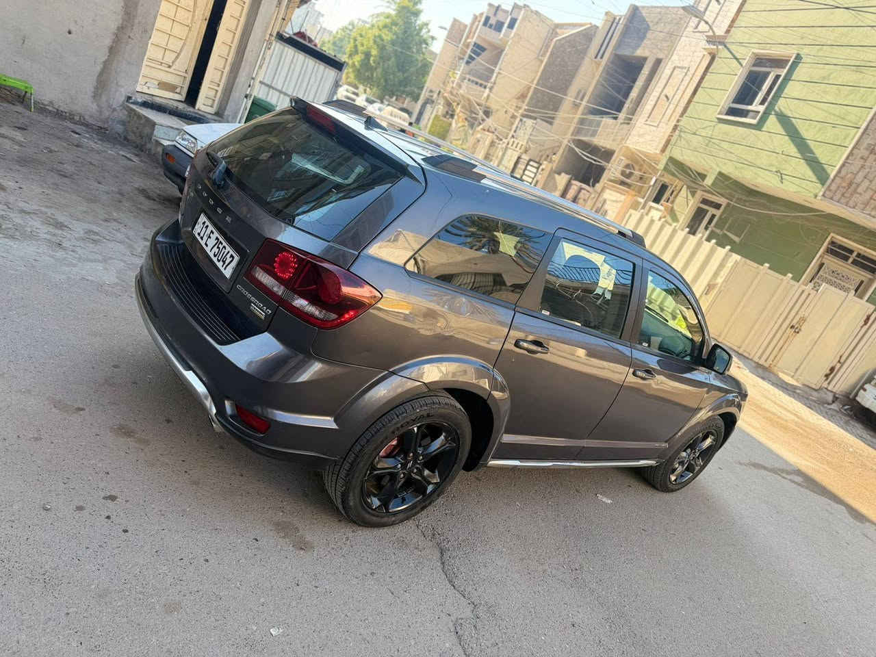 السلام عليكم للبيع او مراوس دوج جورني موديل ٢٠١٩ محرك ٣٦٠٠ تدفئة وتبريد ثلاث قطع سبعه راكب شاشه كاميرا كهربائيات كلهه تشتغل داخل نظيف جدا كشنات جلد وكهرباء تحكم ستيرن وارد امريكي حادثها موضح بالصور صبغ قطع ابيع حزام مكفوله بدون دواخل صدر امامي وخلفي نظيف تخم تاير نظيف مكانها بغداد الدوره ابو دشير هاتف *********** سعرها ١٤٨ بغداد, العراق
