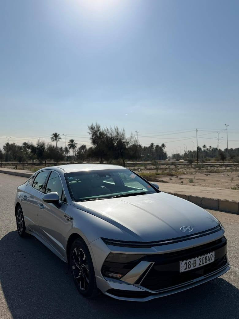 السلام عليكم 

سوناتا موديل 2024 رقم بابل انكليزي حادثها جاملغ وباب بدون دواخل ماشيه 28 الف السعر 185 وبيه مجال قليل مكاني بابل *********** حلة, بابل
