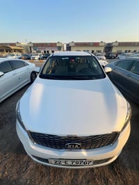 كيا سورنتو • ٢٠٢٠ • ٨٠٠٠٠ كم