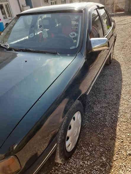 اوبل فكترا موديل 95حجم 20كيرتوماتيك السياره بلادي تبريد بس نقص كمبريسر شرط دوائر ودوسات مامصلحه عام بخ جماليه بسمي اني صاحبها الشرعي شرط التحويل السعر 54وبيها مجال قليل الاتصال عرقم***********
