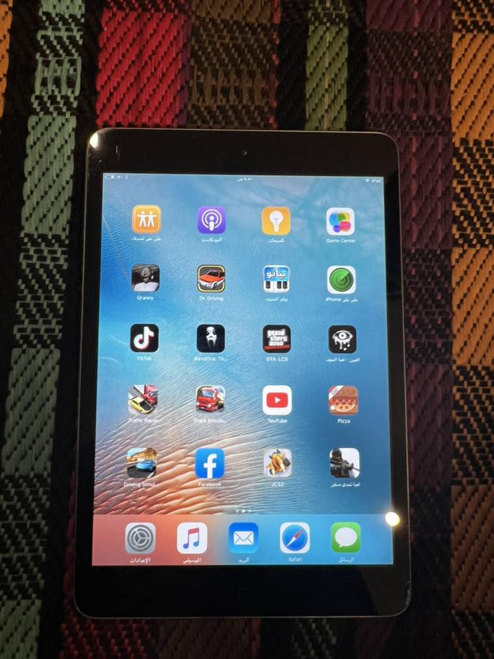 ايفون 7 بلاص ذاكرة 256 مبدل بطارية والجهاز جدا نظيف + ايباد 5 نظيف جدا مامفتوح ابدا ذاكرة 16 يرهم للطلاب لغرض الدراسة ويحمل العاب ايضا
للبيع بسعر 110 الف للجهازين او مراوس بجهاز انفكس 
المكان بغداد / الشعب
***********
