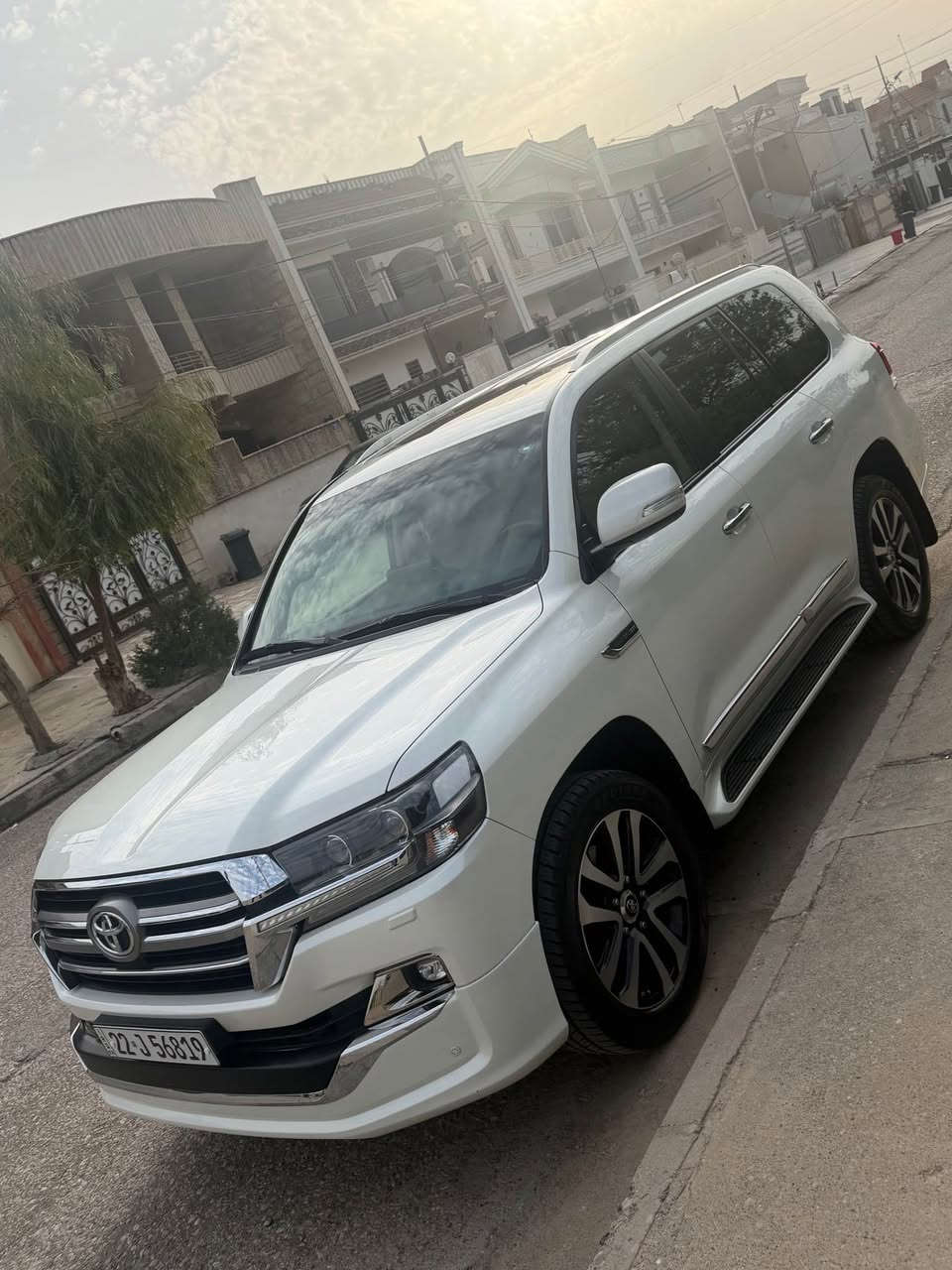 لاندكروز 2019

فول مواصفات يد واعد 

خليجي مكفول 

من كلشي 

ماشيه 79

الف كيلو متر حقيقي 

كشنات جلد فتحه ثلاث شاشات 

ثلاث قطع تبريد صندوق كهرباء كاميرا خلفيه شاشه ابل كار بلي بلوتوث واي فاي خزن ميموري 

مري جانبيه كهرباء فورويل مودات قيادة ثلاجة 

تايرات دانلوب شادلها جديد  لايتات زنون ليد نهاري 

كراند تورنك شاشه ليزريه 

رقم أربيل  باسمي تحويل مباشر

السيارة جداً نظيفه استخدامها قليل مال بيت 

محرك 6 سلندر

السعر 515 بي مجال 

مكان السيارة أربيل 

*********** أربيل, العراق
