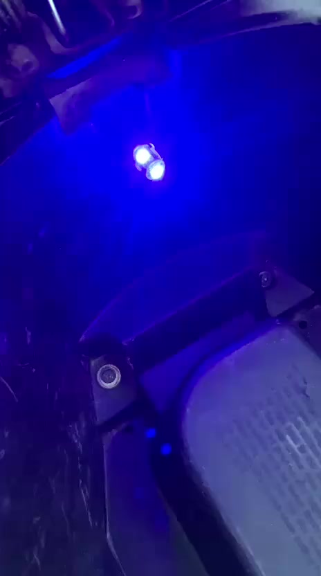 سلام عليكم دراجه V تو للبيع دراجه نضيفه احله من صور مكينه 125


**إذا كنت صاحب هذا الإعلان وتريد حذفه لأي سبب، رجاءا أرسل رسالة إلى الدعم الفني**