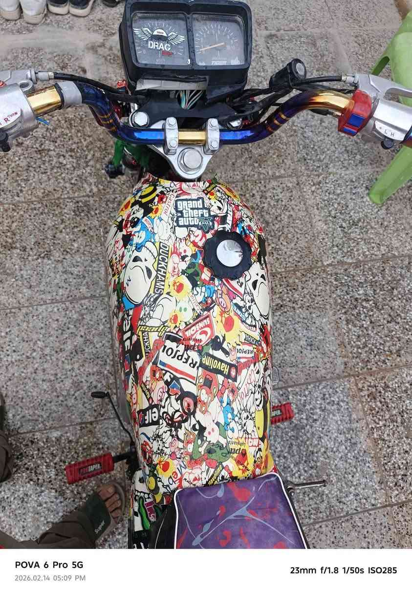 السلام عليكم
تايكر موديل 2020 سكنر اوراق كامله ب600 الف مكاني نجف حي الزراعي
***********
