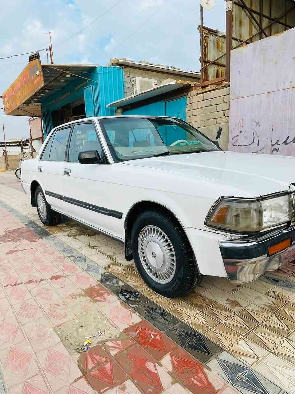 السلام عليكم سيدان يسرا بلاد جاهزه مابيها اي نقص من كل النواحي مكانها سوق الشيوخ مراوس فقط تفاصيل اكثر ***********

