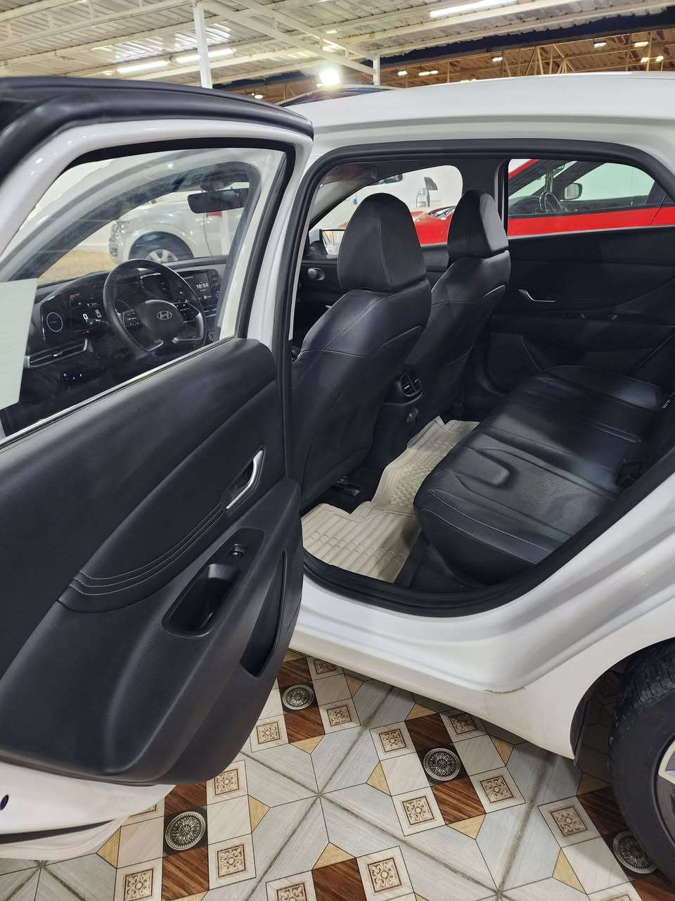 معرض وسام المعموري،،،.           بابل طريق حله نجف.
النترا.    2025     رقم أربيل  ماشيه20  مكفوله السعر 145   

    

المواصفات فوووول      .      محرك 1500 دبل نوزل دوش 

شاشه ديجتال 

بصمه                            جام عل ريمونت اوتو 

كشنات جلد 

هند بريك بصمه         تحويل.  اووكاله

اوتو هولد                  

فتحه سقف                   

محرك 1500دبل نوزل                            

حساس لايت 

حساس خلفي بلادي 

حساس أمامي بلادي 

تبريد قطعتين

كاميرا خلفيه بلادي 

جي بي اس

نضام تشغيل الكاميرات 

شاشه  كبيره اصلي ابل كار بلي 

نضام ترحيب مري شفط

نضام مود درايف إيكو وسبورت و عادي

تحكم ستيرن فول 

ويل كب كروم حجم 17

لد امامي نهاري

 شباك نيكل

مانع انزلاق

مانع انحدار 

لايت عدسات زنون 

ايرباكات

جهاز موازنه ABS

للاستفسار الاتصال    

*********** ابو سجاد
