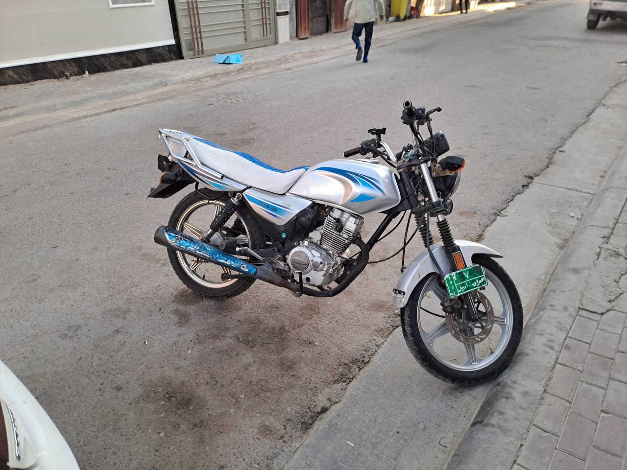 دايون عضم مديل ١٩ مكفوله اوراق اصوليه وصل معرض بسمي السعر ٦٥٠ ***********
