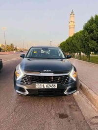 صباح الخير  كيا سبورتج ٢٠٢٣ هايبرد أمريكي  ماشية ٩٣ الف  الحادث موضح ب...