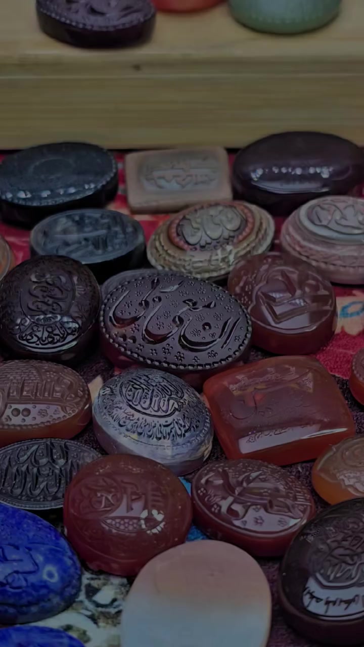 #مزاز_الميز_النجف 
☎️***********
🚙توصيل جميع محافضات العراق 
رابط مزاد الميرزا النجف #tiktok 
https://www.tiktok.com/@mirza_najaf?_r=1&_t=ZS-92ZumRDnWds
@إشارة  @إشارة
