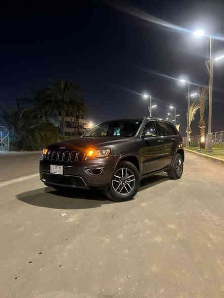 سلام عليكم جيب كراند شيروكي 2021 فول واحد على واحد لمتدد السياره مفوله مواصفات فتحه سقف شاشه كبيره كامره رادارات جانيه خلفيه كشنات جلد خزن ميموري كشنات مهرباء ماوس فور ويل اربعه جام اوتو قطعتين تبريد بصمات مري هيترات السياره باسمي السياره مكفوله كير مكينه صدر مكفول كله جديد غير الحادث مال امريكا قطعه وحده صبغ البنيد الجاملغ فقط بارد رجع قليل لبارد حته يعني قطعه وحده فقط السياره سعرها 23 الف يعني 230ورقه السياره ماخذها بسنتها ب33الف سبير منازل اتصل ***********
