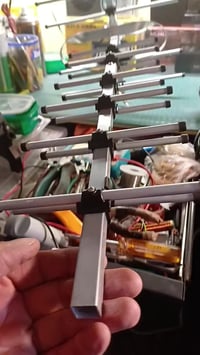 اريل تلفزيون • اف ام • موجات قصيرة