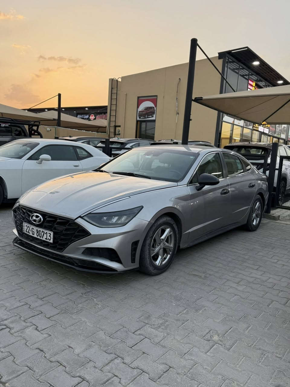 سلام عليكم
سوناتا امريكي موديل ٢٠٢١ للبيع فقط 

صور الحادث كما موضح بالصور وبيها بارد شوية بالجنطة

ماشية ٨٦ الف ميل

سيارة مال جناي مكانها كربلاء 

السعر المطلوب ١٥٥

للتواصل ***********
