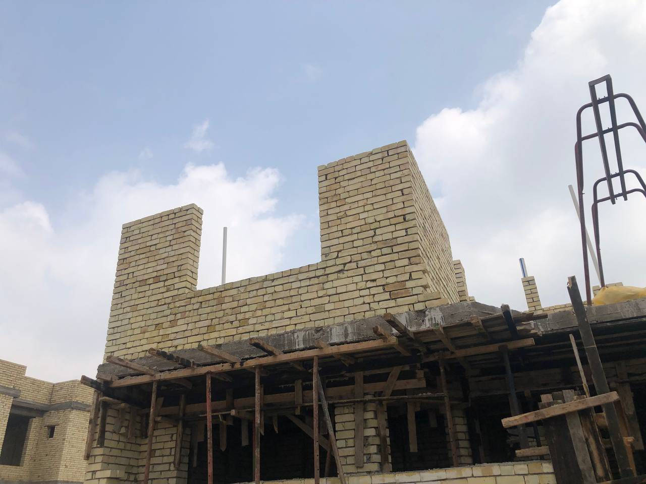 السلام عليكم خلفة بناء اشتغل على الدبل وقطعي متواجد على الخاص او واتساب 
***********
***********  ابو علي الخلفة
وربي يرزق الجميع
