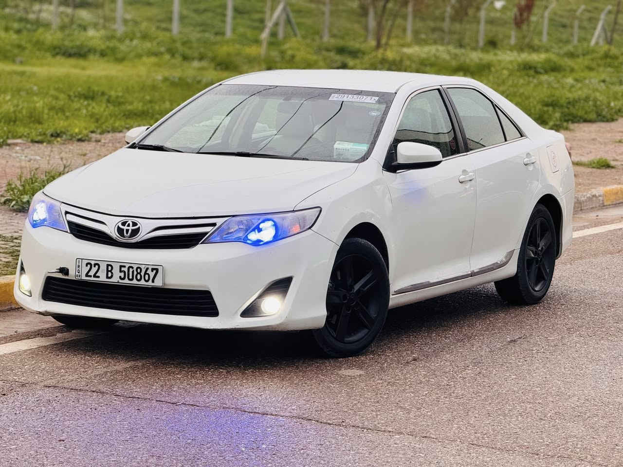 2013 خليجي سياره جديده داخل عسلي قطعتين صبغ بدون دواخل سعر 122 مكان السياره كركوك ***********
