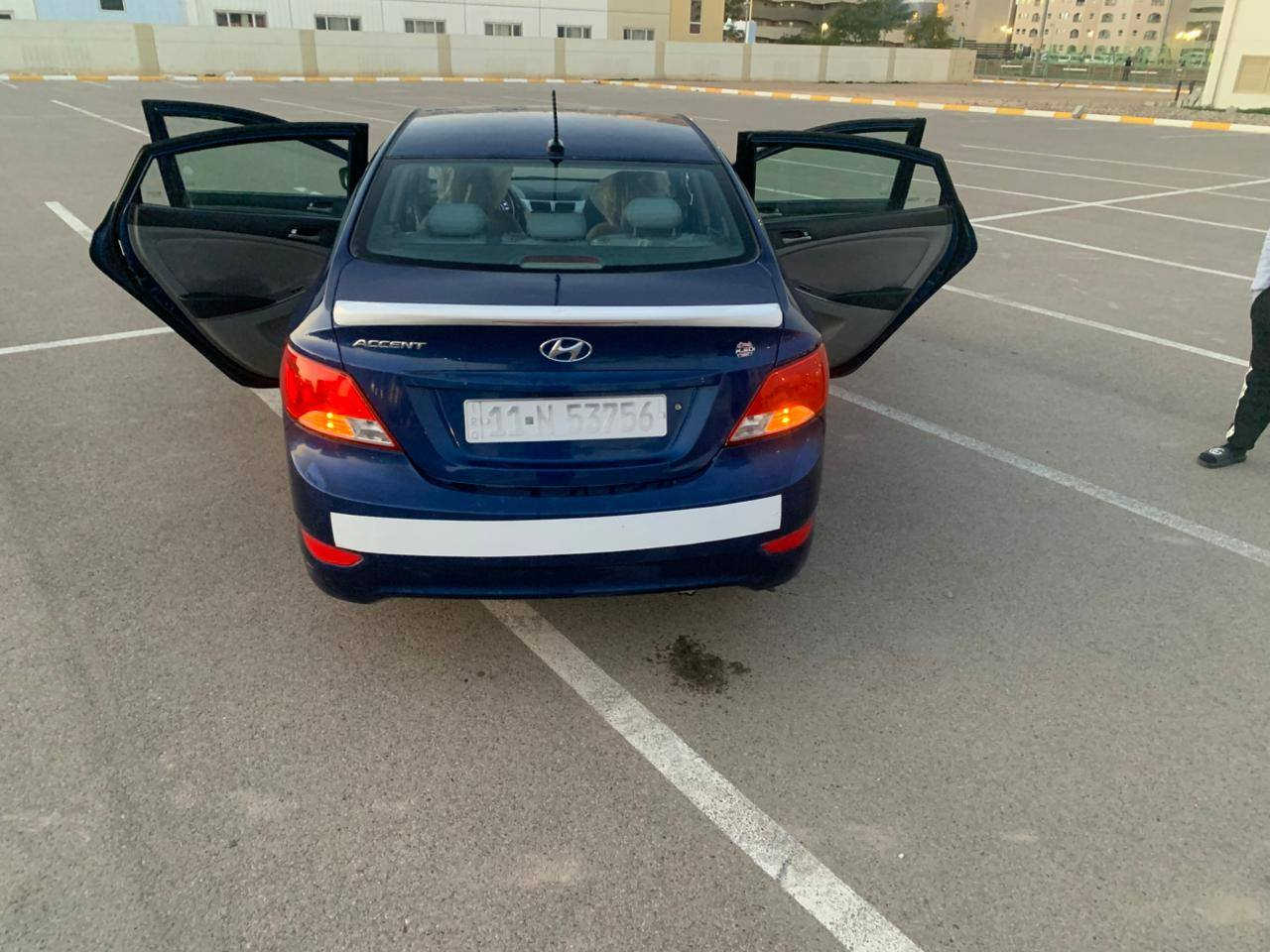 السلام عليكم سياره للبيع هونداي اكسنت ٢٠١٧ وارد أمريكي بيه جاملغ الأيمن نفس مبدل لبل واحد على واحد رقم بغداد فقط وكاله فقط وكاله سياره ستعمل شخصي ابد ماتعوبه تخم تاير حداديه تبريد ثلج تدفئ سياره جهازه من كل النواحي مكان السياره بغداد بسمايه رقم واتساب *********** سعرها ١٠٥ بيها مجال للطيبين اسف على الاطاله ربي يحفظك مدير الكروب
