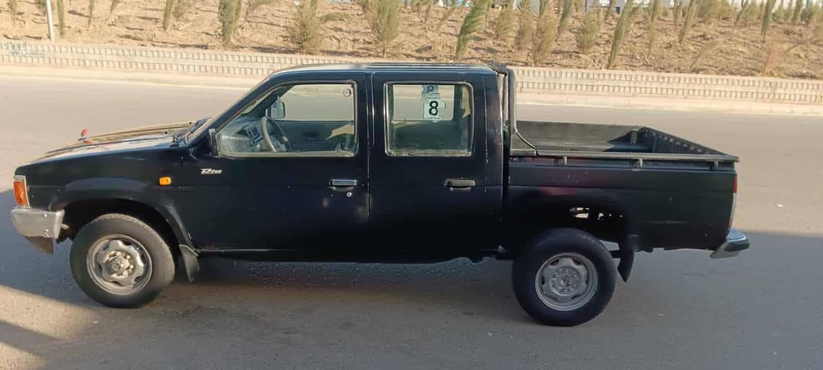 نیسان  مۆدێل 95
گێڕو مەکینەی 2002 لەسەرە

سەیارەکە علوجە کەفیلی مەدەنی ئەکەم 

دەبڵ ئەکسلە بەس چکنێتی لای سەکنی ئەوێت

سەیارە کە بێ دەعمە 

کێڕوو مەکینەی بەشەرت 

گەرمیوو کارەبای کامل ئیش ئەکات

کامل کۆمپێسەرو ڕایەتی تەبریدیشی پێوەیە

سەیارەکە بڕاوەیە 

نرخی 23 گەڵاو معامەلە لە سلێمانیم 

0770 205 05 06
