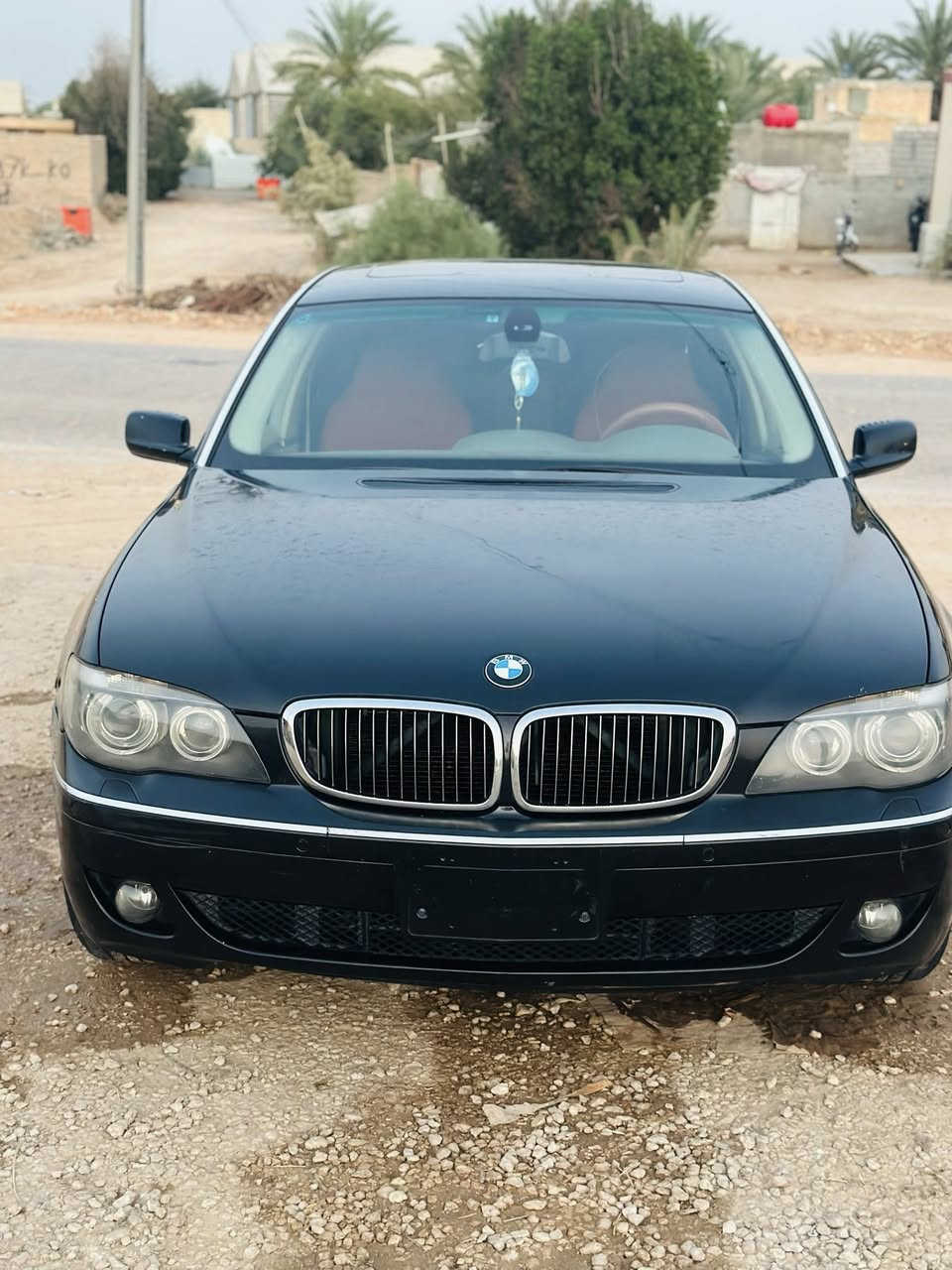 السلام عليكم BMW باخره موديل 2008 معلاية 2014 السياره كفاله عامه كشنات كهرباء حساسات خلفي امامي فول مواصفات فتحه تخم تاير جديد حداديه ستوني مشتغلها  …….

السياره داخله اصولي  فحص مرور    باقي نص گمرك مامدفوع 
مكاني نجف مشخاب 
***********
